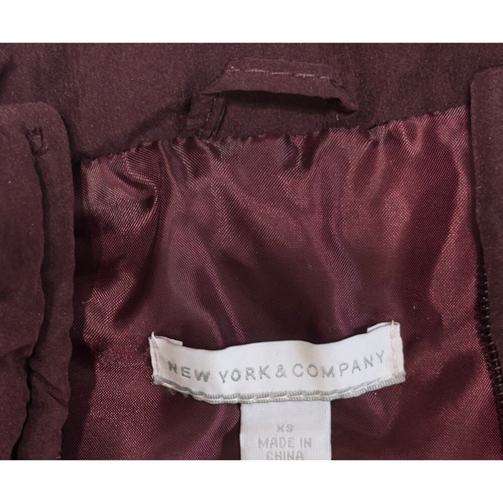 New‎ York & Company women’s puffer vest sz XS layering fall winter streetwear - Picture 3 of 4